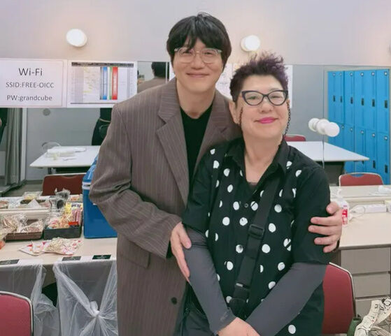Sung Si Kyung, Yang Hee Eun / Mydaily DB