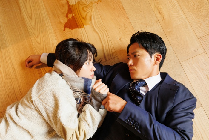 '로맨틱 어나니머스'에서호흡을 맞춘 한효주와 오구리 슌. 사진제공=넷플릭스