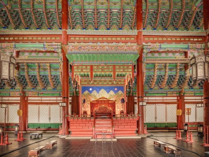 Inside Geunjeongjeon, where kings held court during the Joseon era. (Yonhap)