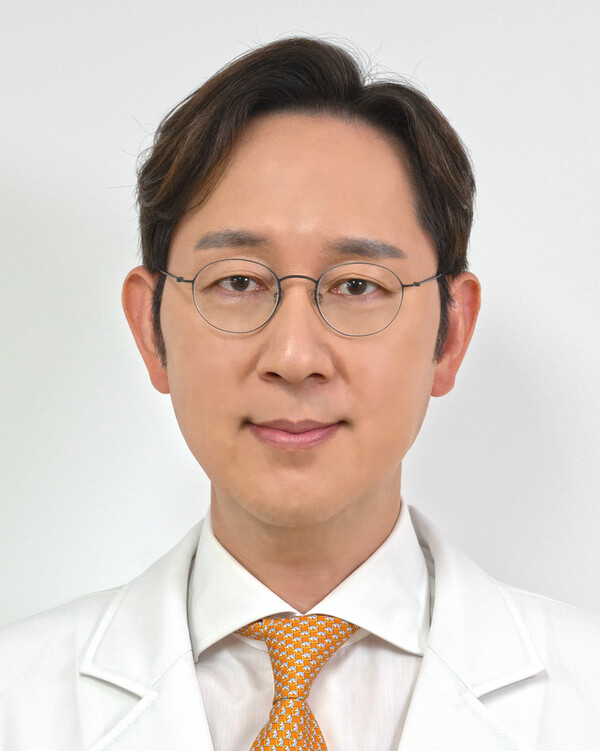 노성원 교수