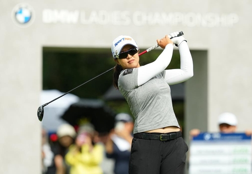 티샷 날리는 김세영. 사진=BMW 레이디스 챔피언십 대회 조직위원회 제공