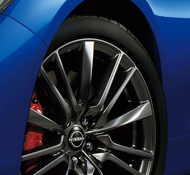 닛산 스카이라인 400R 리미티드 에디션 공개