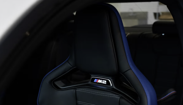 BMW M2 스페셜 에디션 70년대를 상징 기념모델 'M2터보 에디션' 공개