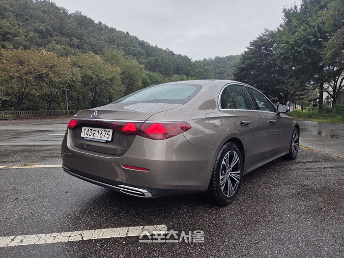 메르세데스-벤츠 E 200 아방가르드. 양평 | 원성윤 기자 socool@sportsseoul.com
