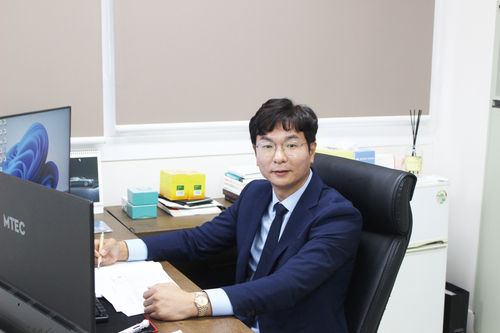 유로렌트카 성기경 대표. 사진 | 유로렌트카