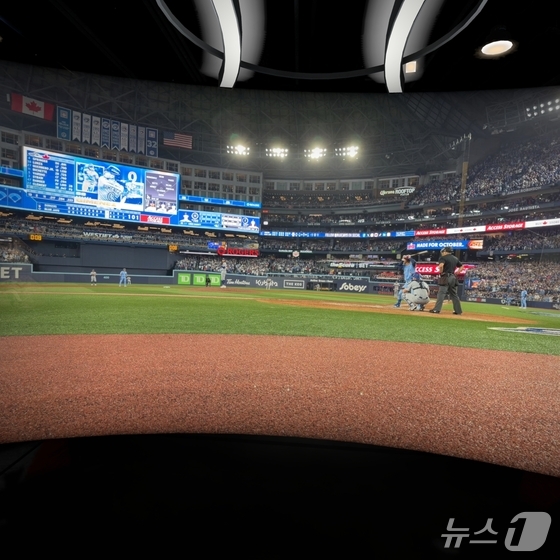 Major League Baseball (MLB) immersive content viewed through Galaxy XR ©News1 Reporter