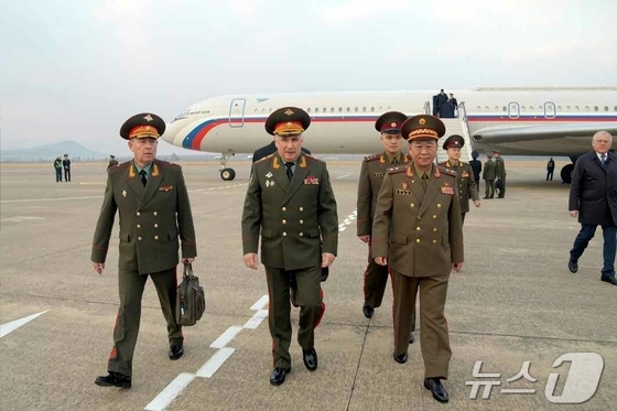  The Rodong Sinmun, the official newspaper of North Korea\'s Workers\' Party, reported on Thursday that a delegation from the Main Directorate of Military-Political Affairs, led by the Deputy Minister of Defense of the Russian Federation, arrived in Pyongyang on Wednesday / Rodong Sinmun
