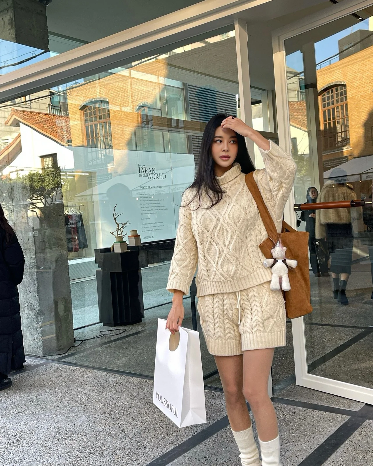  引用：モデル シム・ジヨン Instagram