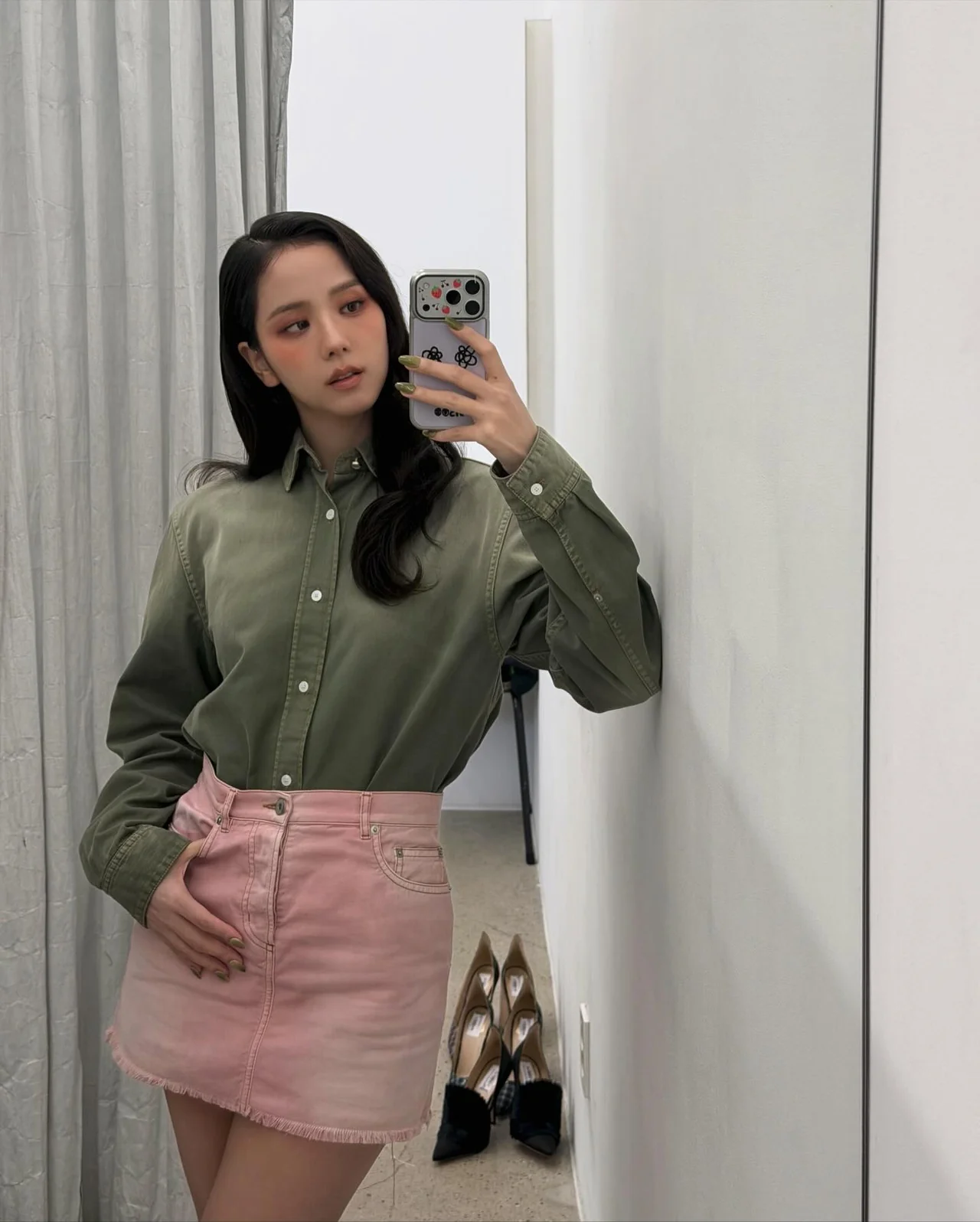 引用:BLACKPINKジス Instagram