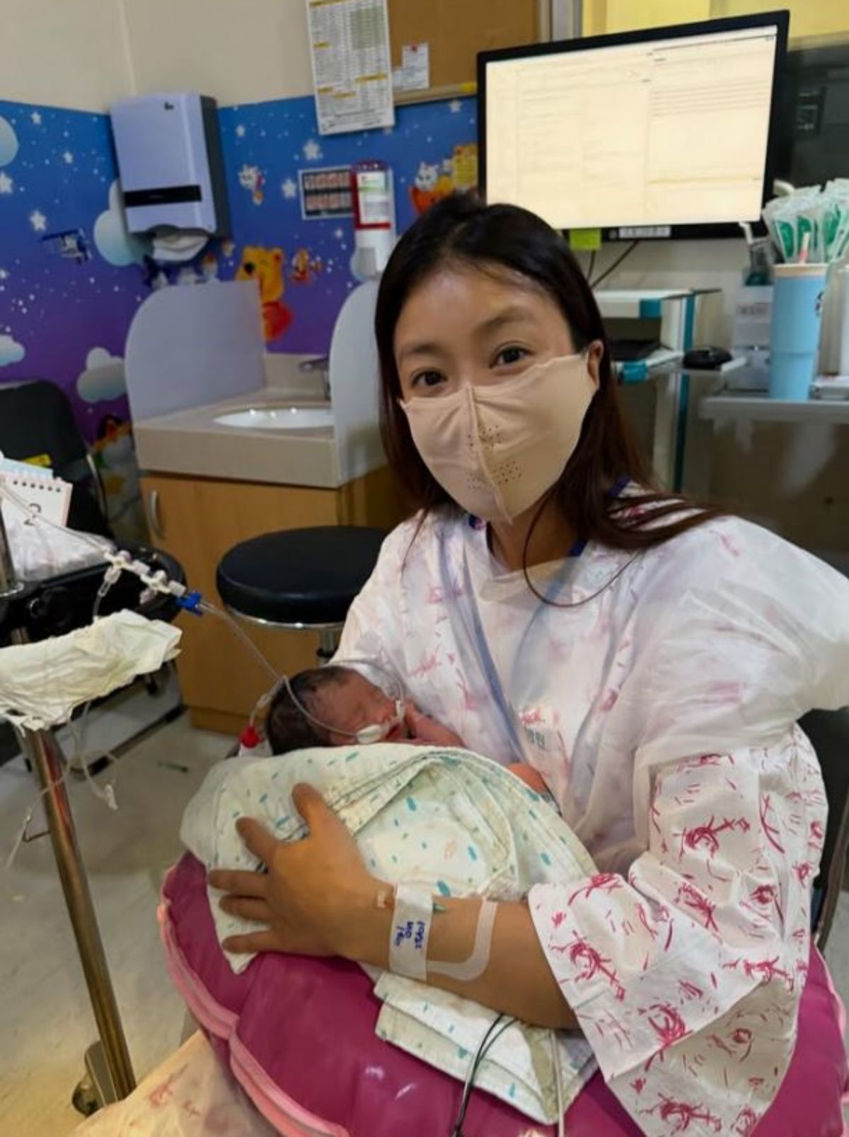 引用: 俳優 イ・シヨン、第二娘出産後の姿。 / イ・シヨン Instagram