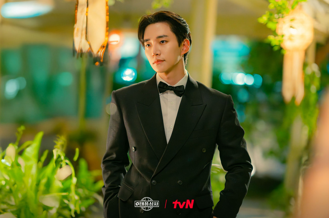       引用： 『テプン商事』主演俳優 イ・ジュノ / tvN