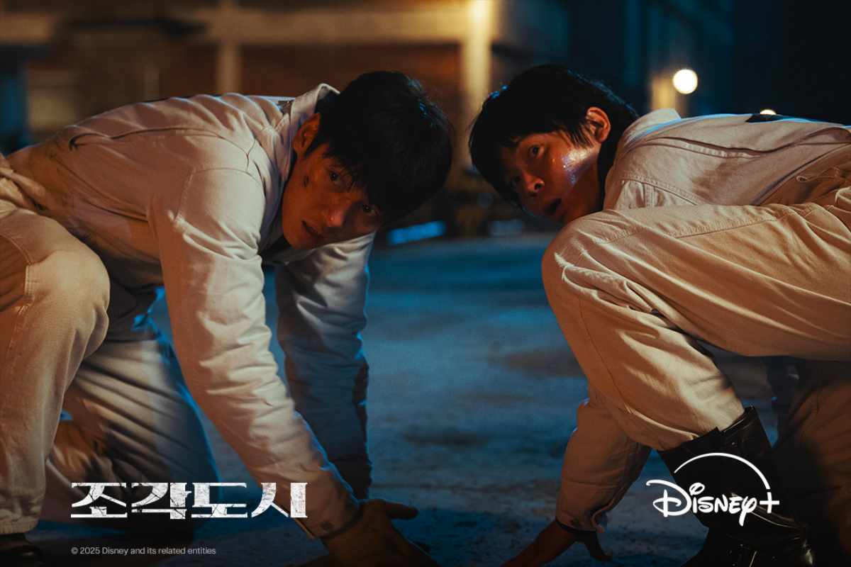       引用： 『捏造された都市』のスチルカット。 / ウォルト・ディズニー・カンパニー・コリア提供