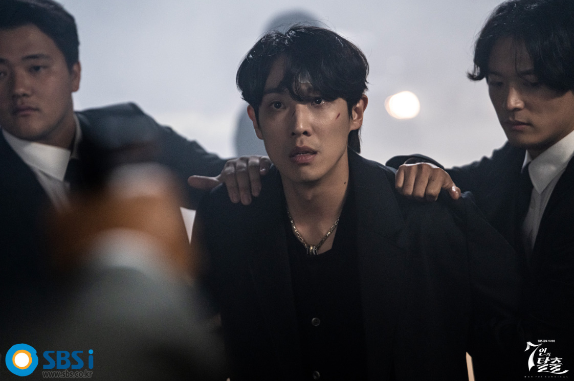 引用:ドラマ『7人の脱出』