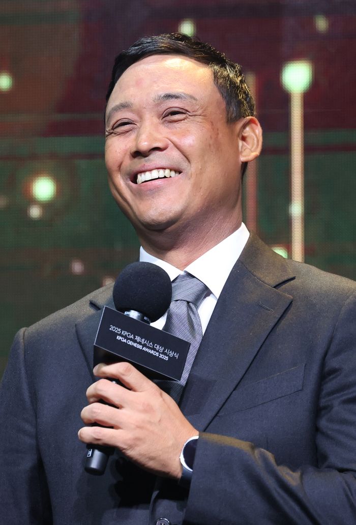 40대 나이에 첫 우승을 차지한 김재호. ⓒ 데일리안 방규현 기자