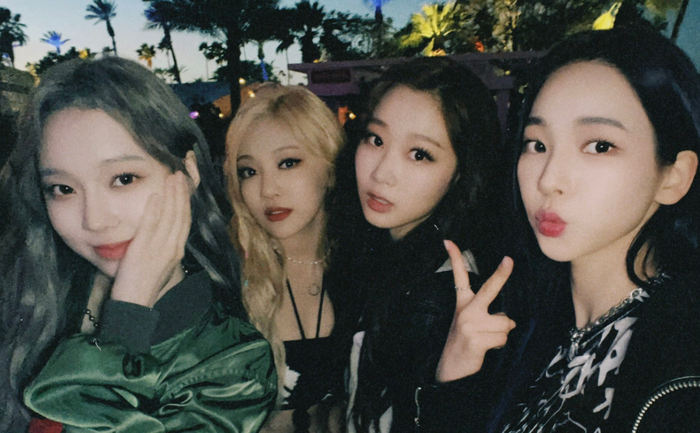  引用：aespaのSNSアカウント