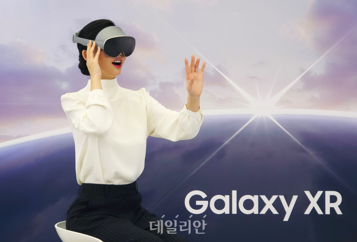 삼성전자 모델들이 삼성 강남에서