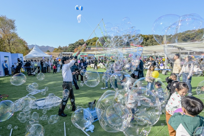 도쿄일렉트론코리아(TEL코리아)가 지난 1일 서울랜드에서 2025 패밀리데이를 개최했다.