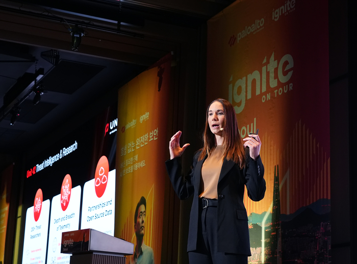 필리파 콕스웰 팔로알토 네트웍스 유닛42 일본·아시아·태평양(JAPAC) 부사장 겸 매니징 파트너가 18일 오전 서울 강남구 웨스틴 서울 파르나스 호텔에서 열린 '이그나이트 온 투어 서울'에서 발표하고 있다.(팔로알토네트웍스 제공)