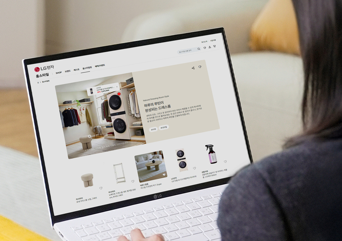 LG전자는 온라인브랜드샵에 가전과 어울리는 리빙 제품과 인테리어를 제안하는 '홈스타일' 서비스를 열었다.