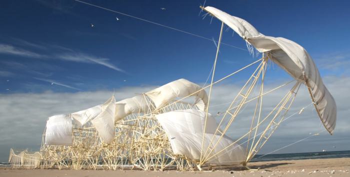 引用:instagram@theojansen_official