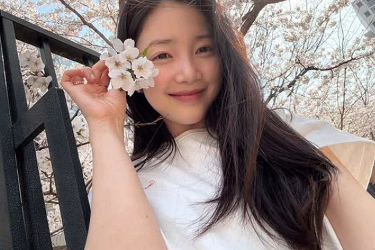 출처 : 윤채경 인스타그램
