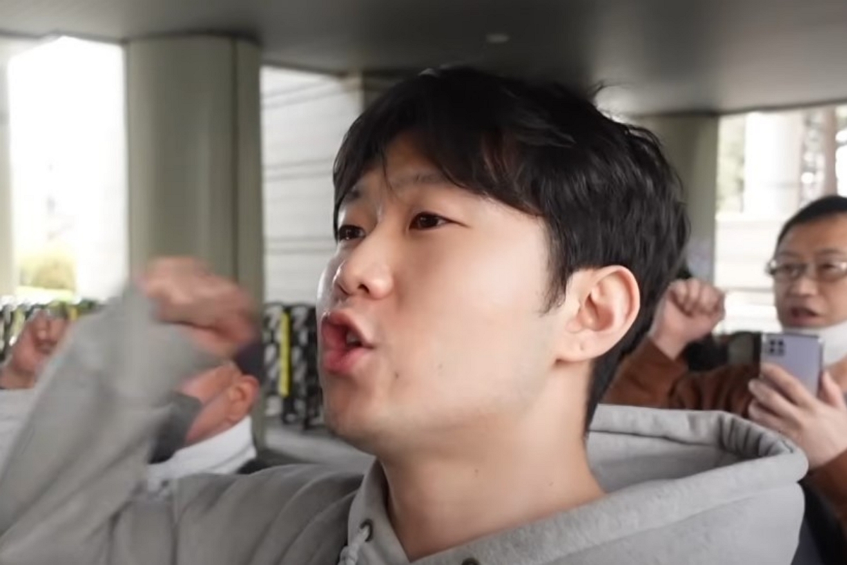 출처: 유튜브 '韓国人先生デボちゃん'