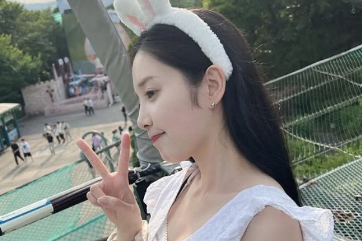 출처: 윤채경 SNS