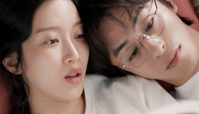구교환 문가영 주연의 '만약에 우리' 한 장면. 사진제공=쇼박스