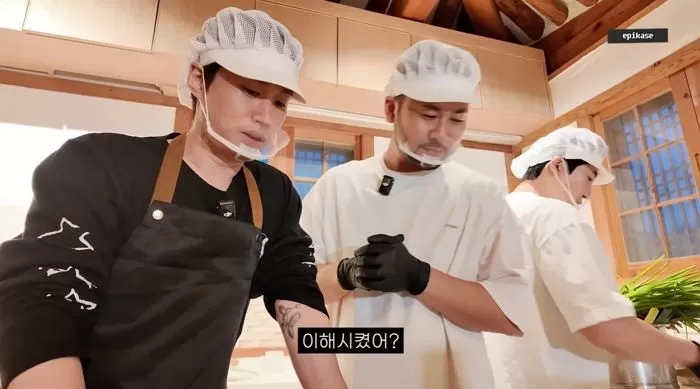 引用:YouTubeチャンネル「EPIK HIGH」