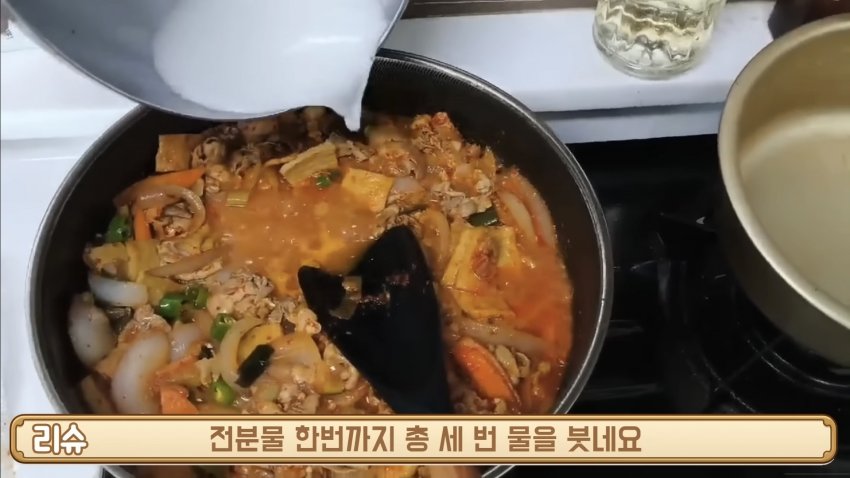 1ebec223e0dc2bae61abe9e74683716c1bb683795bf43dcfad2df1de3fdf1c2aebafacae88adf311821aee660cdc9f2ff59e