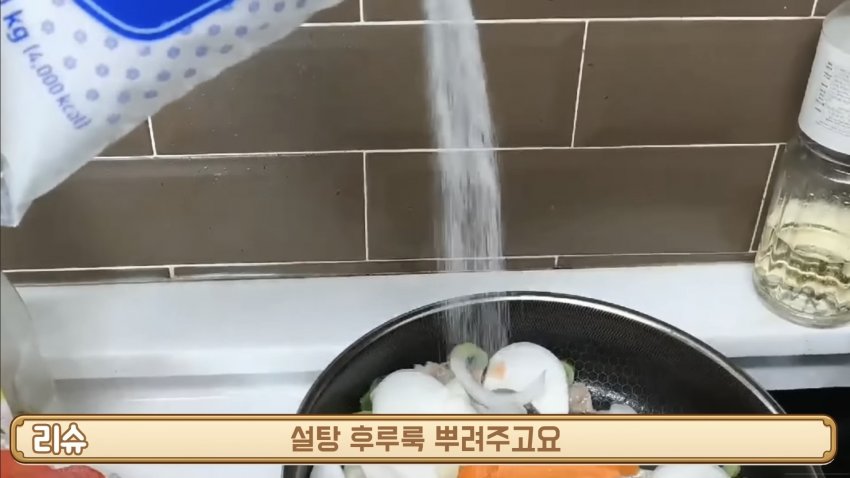 1ebec223e0dc2bae61abe9e74683716c1bb683795bf43dcdaf2cf1de3fdf1c2a7fc635543650298dd70b1d7d0b4960f6129a