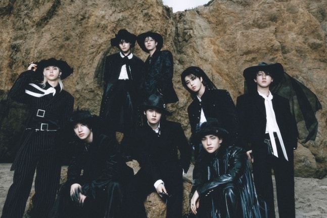 (Credit: JYP Entertainment)