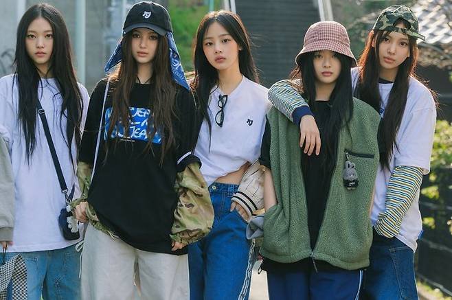 引用:ADOR、Newsis