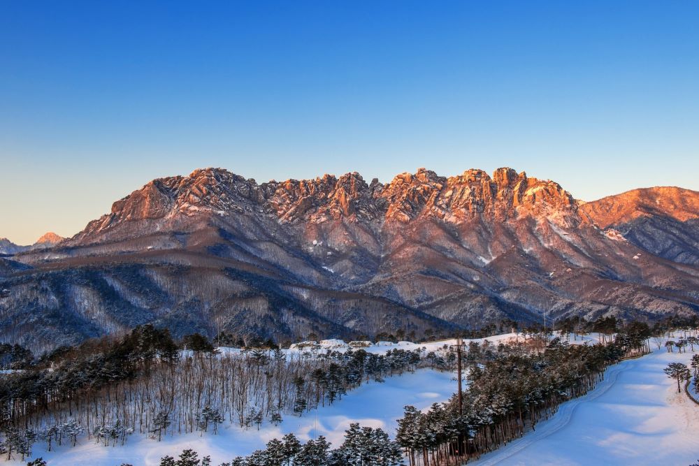 설악산 / Designed by Freepik