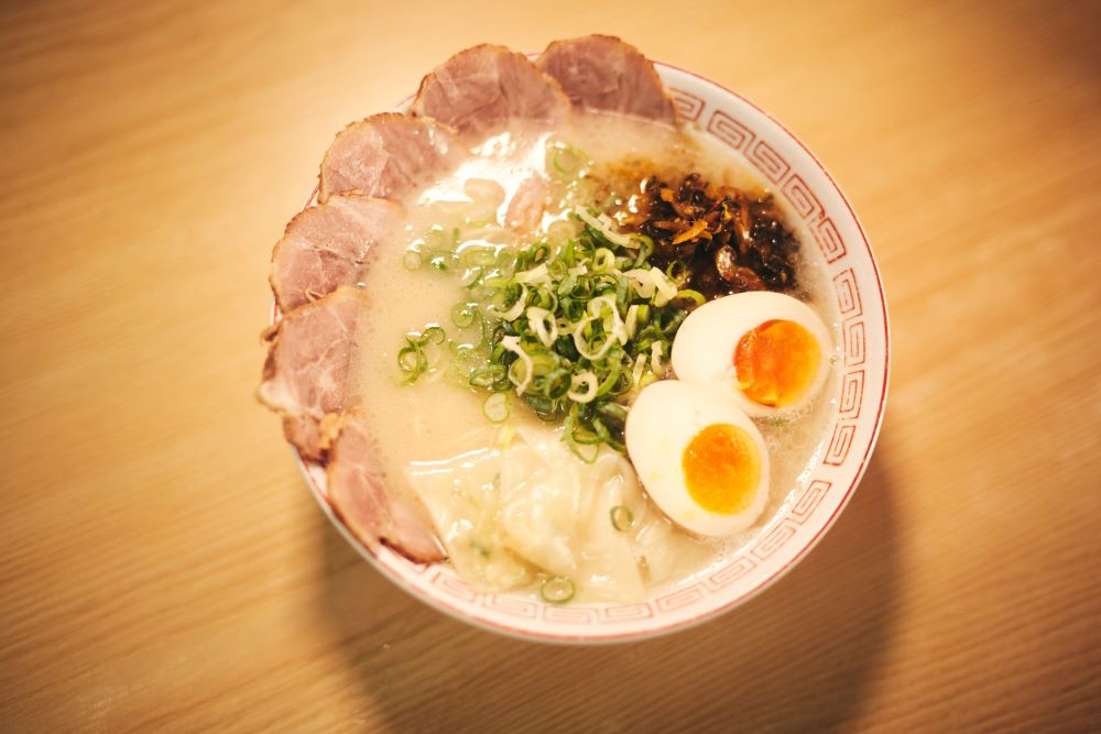 뜨끈한 돈코츠 라멘으로 하루 마무리 / 사진= ©후쿠오카현 관광연맹