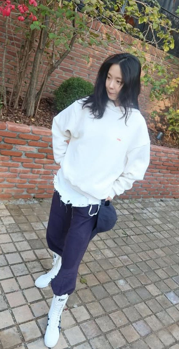 引用:ソン・ナウン SNS