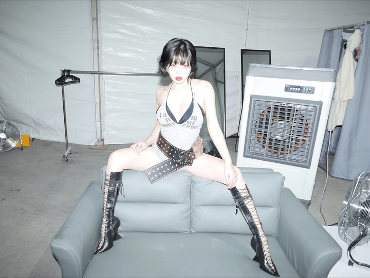 引用:ヒョナ SNS