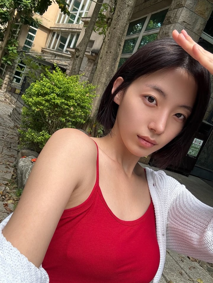 引用:ハ・ジウォン SNS