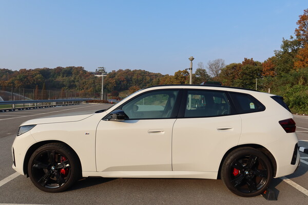 BMW X3 M50 xDrive pro 측면 [오두환 기자]