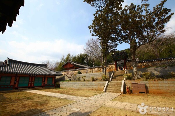 충렬사 /사진제공-한국관광공사