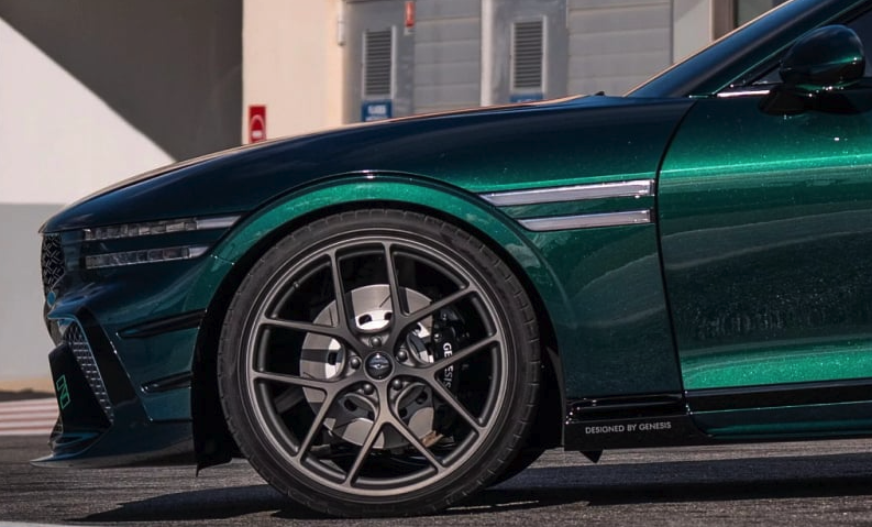 제네시스 G90의 고성능 버전? F세그먼트 고성능 G90 윙백 콘셉트 공개