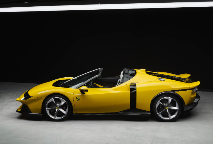 페라리 849 테스타로사 국내 공개 특별한점은?