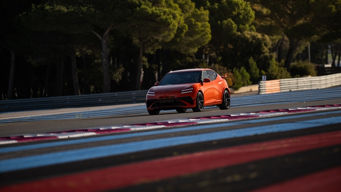 제네시스, ‘GV60 마그마’. 사진 | 현대차