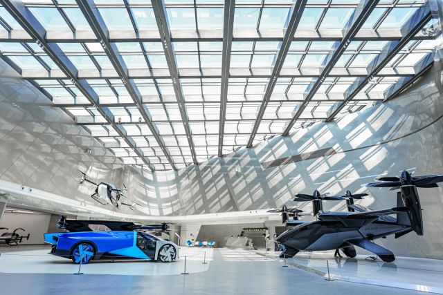  引用：小鵬汽車（シャオペン）