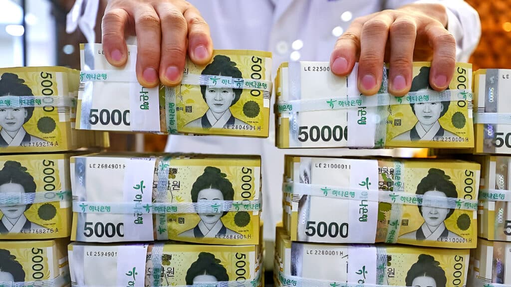 비트코인도 금도 아닌데... 새로 등장한 화폐, 너도나도 쓴다는 이유 5 현금