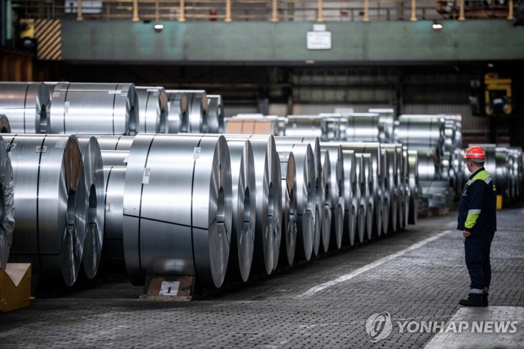 한국 경제 버팀목이었는데 철강