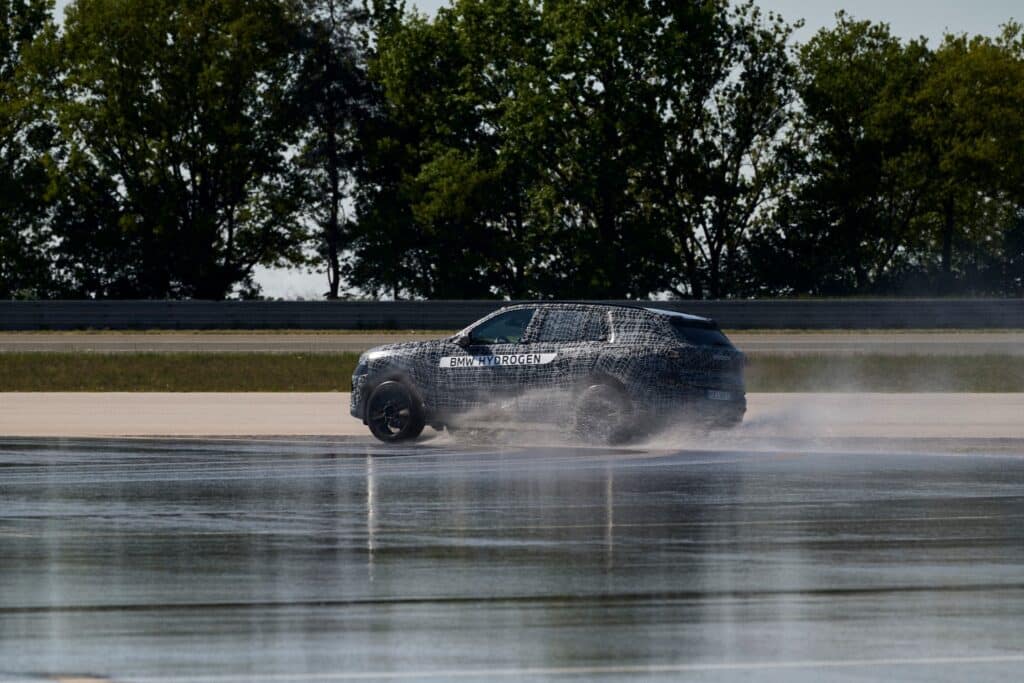 BMW iX5 하이드로젠 제원