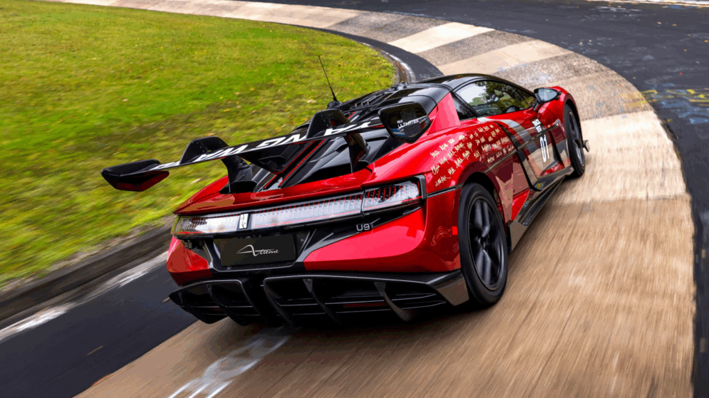 BYD 양왕 U9 익스트림 뉘르부르크링 노르트슐라이페 신기록 달성