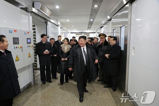 The Rodong Sinmun, the official newspaper of North Korea\'s Workers\' Party, reported on December 21 that a completion ceremony for a local industrial factory in Sinpo City was held on December 19 with the attendance of General Secretary Kim Jong Un / Rodong Sinmun
