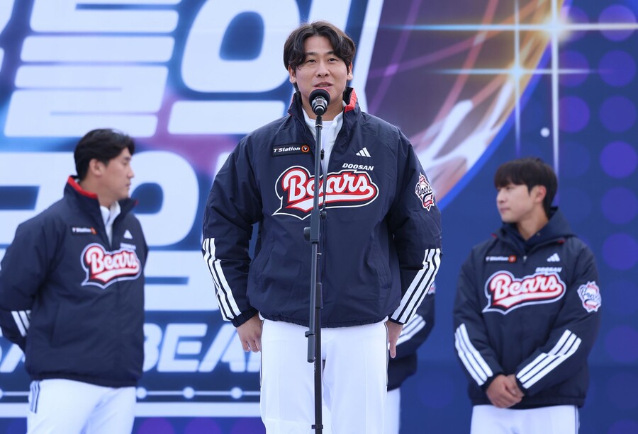▲ KIA 주전 유격수였던 박찬호는 최근 두산과 FA 계약을 하며 KIA를 떠났다 ⓒ두산 베어스